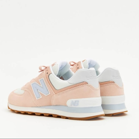 New Balance 574 Women’s Sneaker - Picture 5 of 8